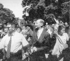 1996 г. Король Болгарский Симеон II вернулся на родину.